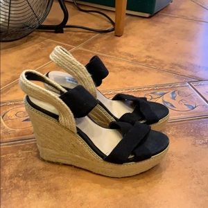 Black Steve Madden wedges